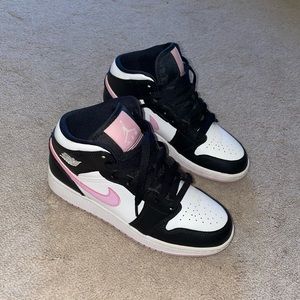 Jordan 1 'Light Arctic Pink'